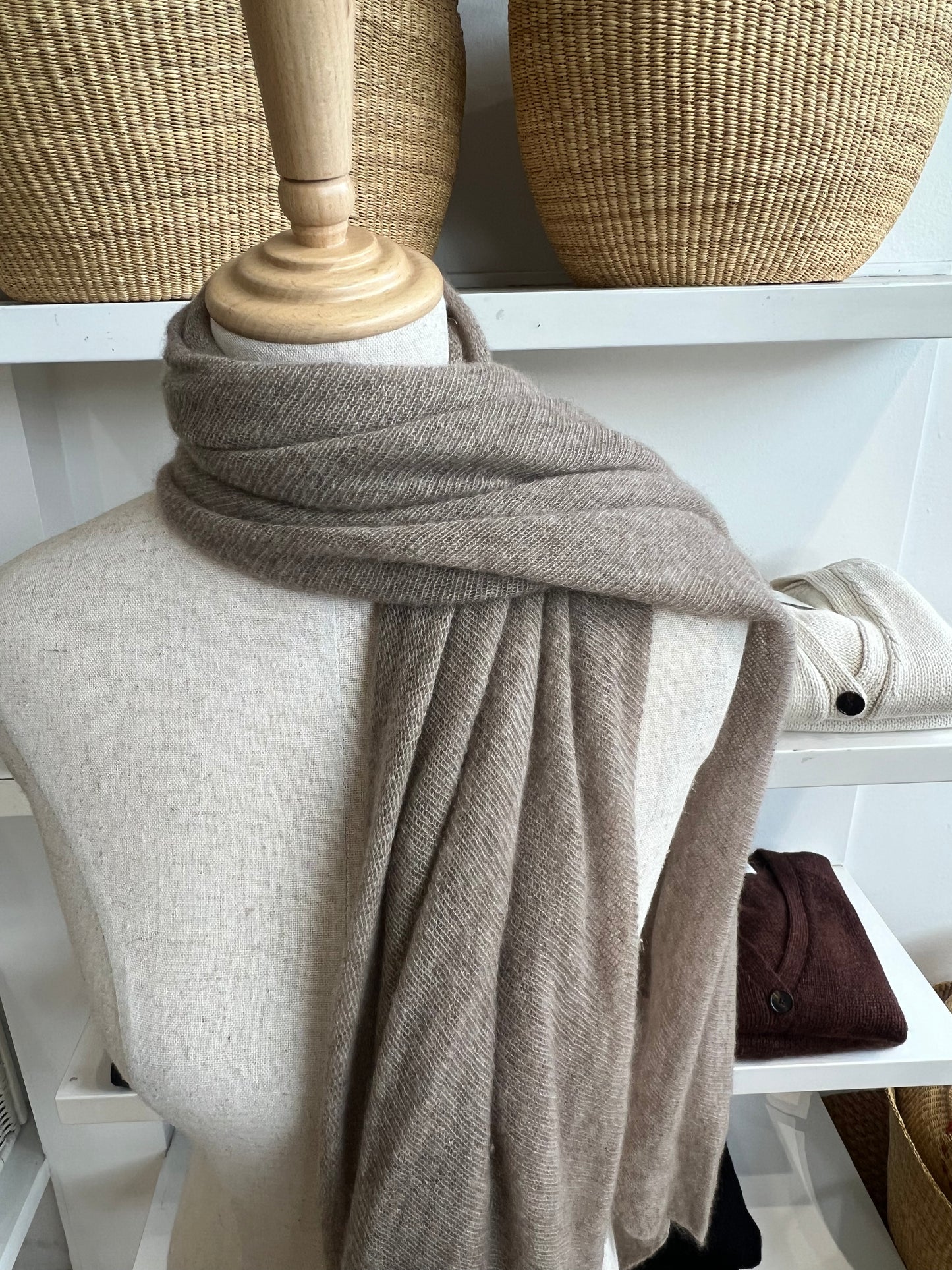 Lightweight Scarf - Cashmere