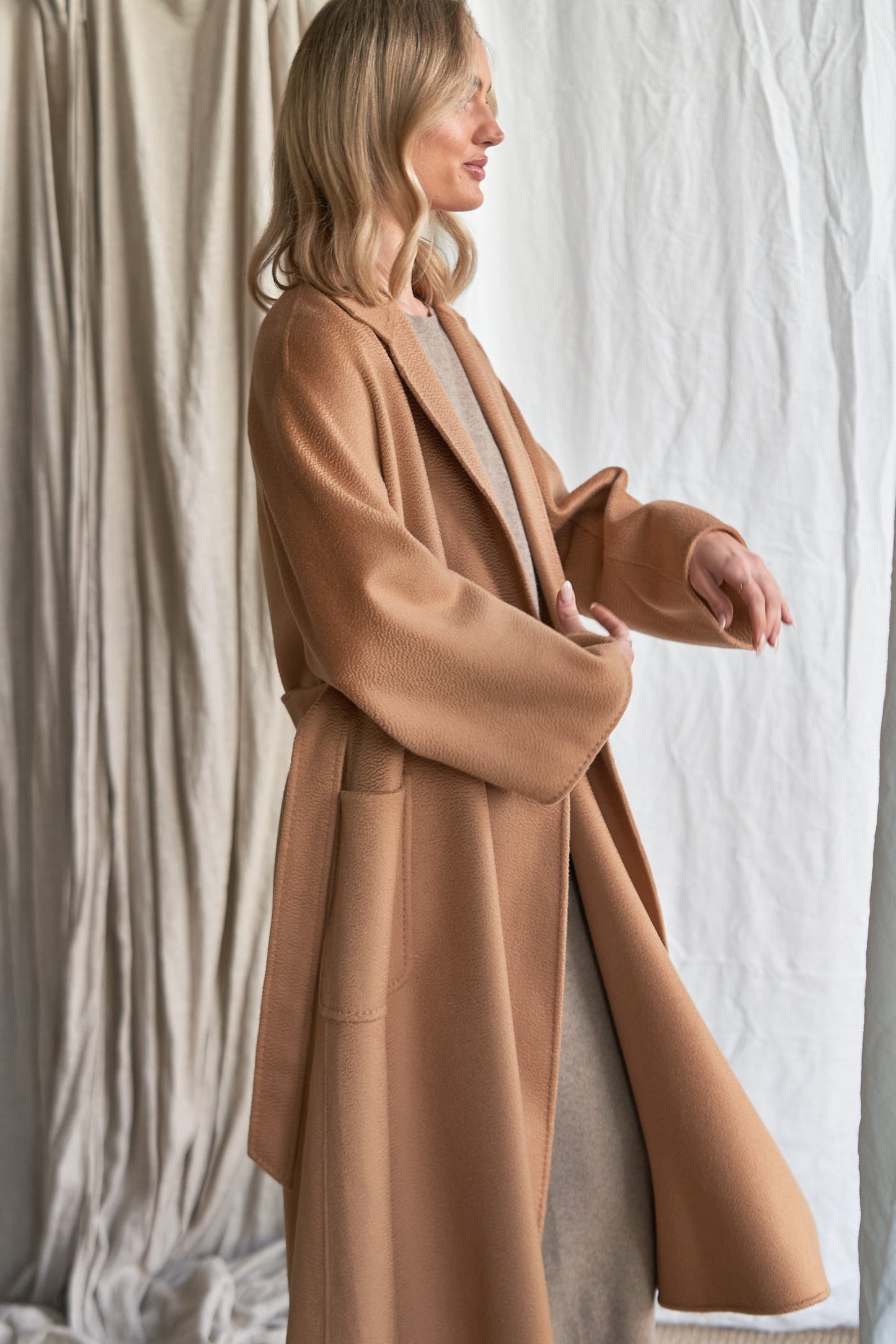 The Élodie Coat – Camel Cashmere