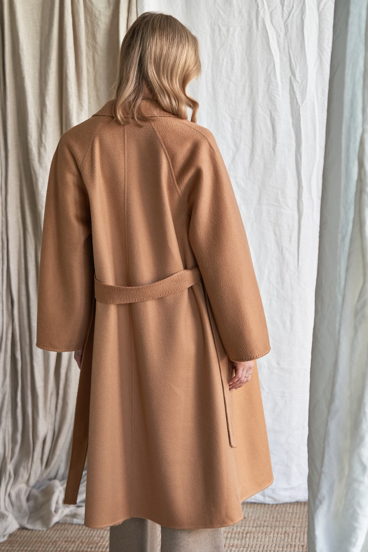 The Élodie Coat – Camel Cashmere
