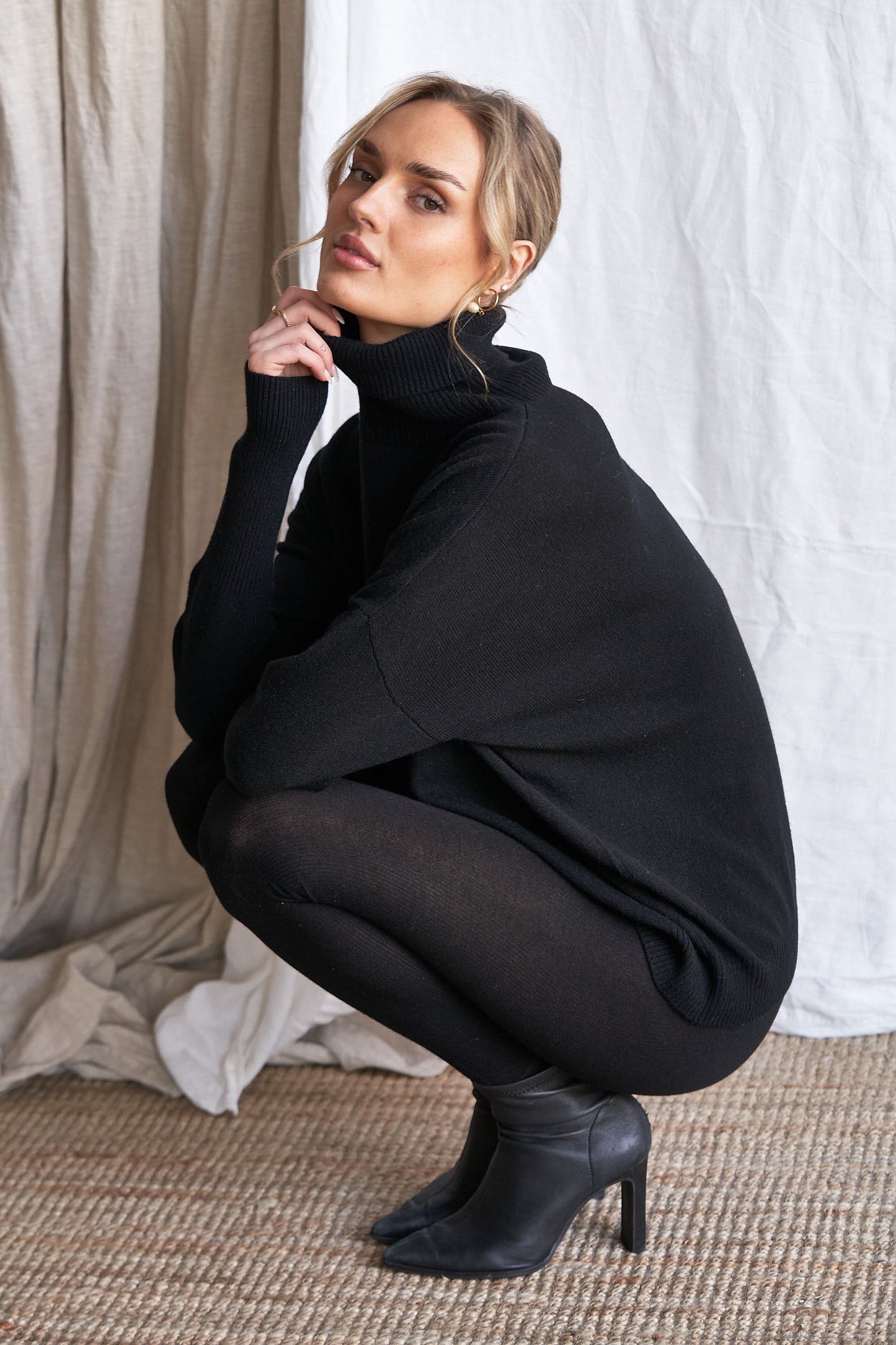 The Louna Leggings – Black Cashmere