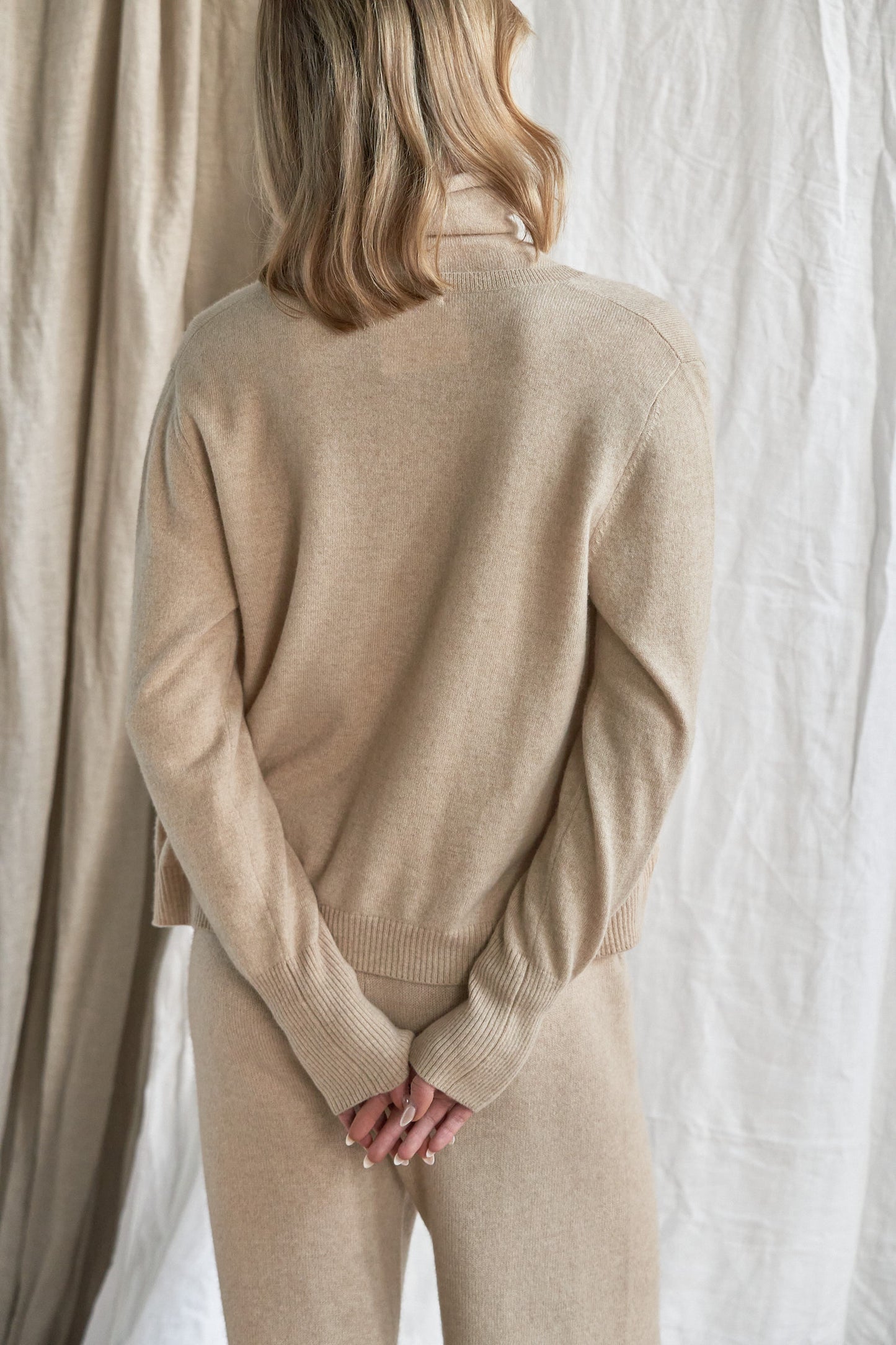 The Marais Cardigan – Oatmeal Cashmere