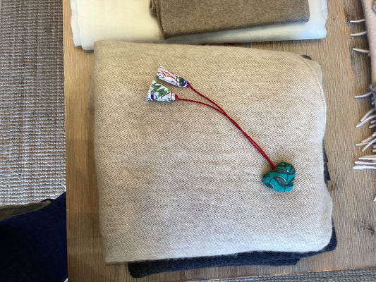 Cashmere cream scarf